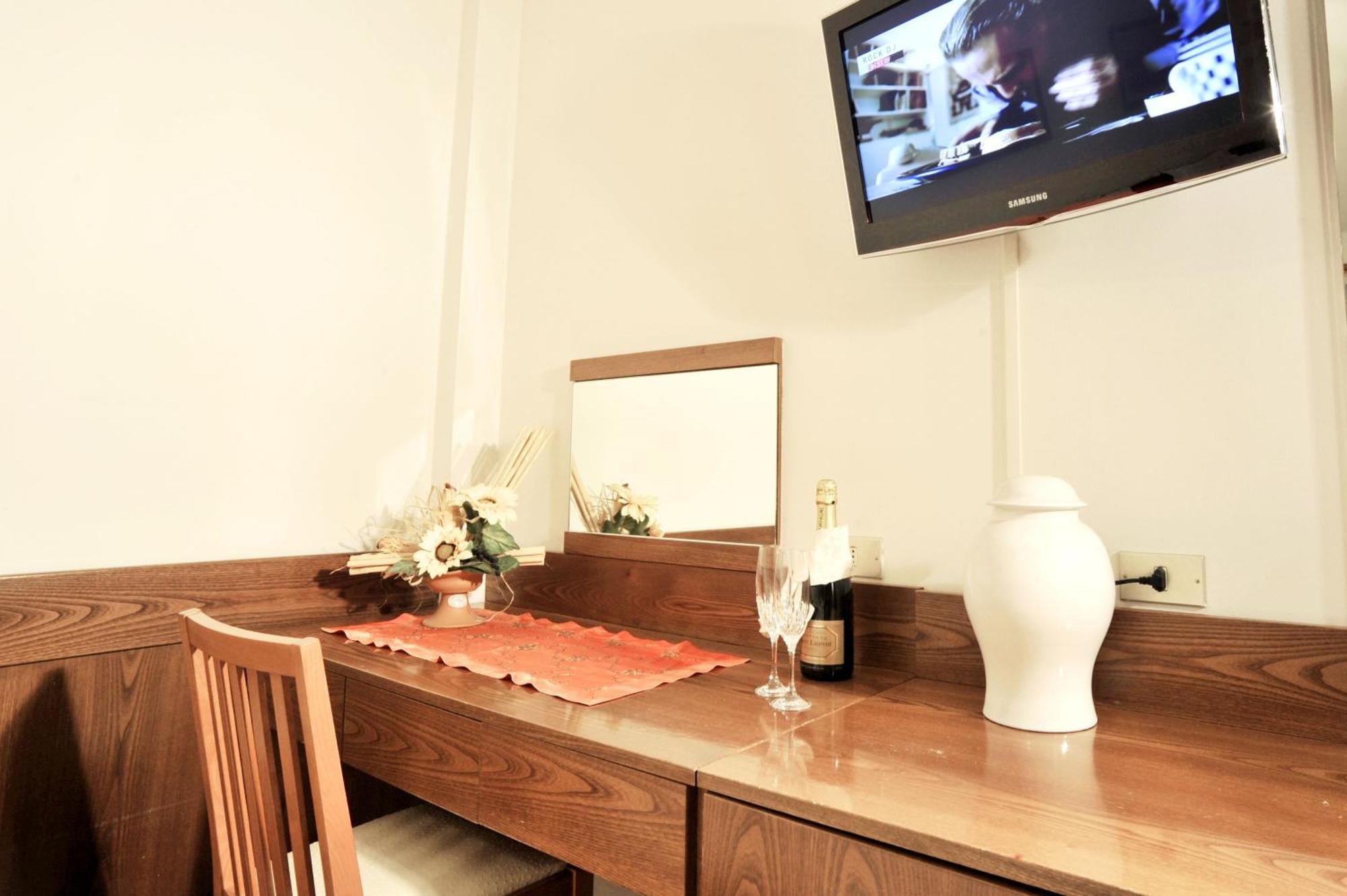 Albergo Romagna Fratta Terme Exteriér fotografie