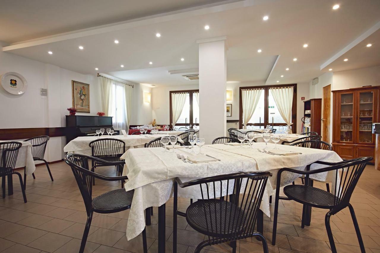 Albergo Romagna Fratta Terme Exteriér fotografie